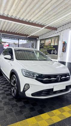 VOLKSWAGEN NIVUS 1.0 200 TSI TOTAL FLEX HIGHLINE AUTOMÁTICO VOLKSWAGEN NIVUS 1.0 200 TSI TOTAL FLEX HIGHLINE AUTOMÁTICO